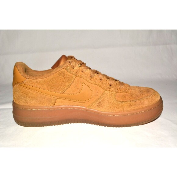 Nike Air Force 1 Sz 4.5Y Low Wheat Flax Suede Youth Sneakers - Picture 5 of 8
